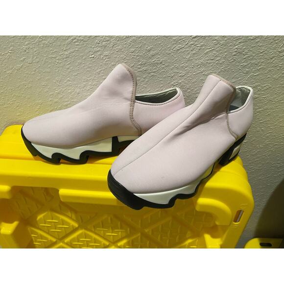 iRi WES I Lavender Low Top Sneaker - Picture 7 of 10